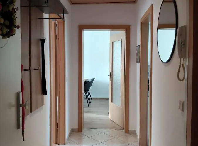 アパート Paula オーバーホーフ